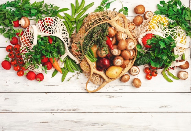 ingrediente proaspete pe masă